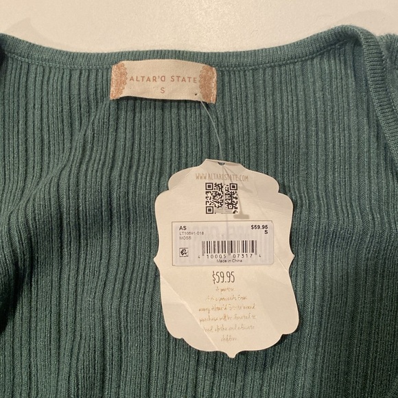 Small Altard State  green sweater - New with tags - Picture 3 of 4
